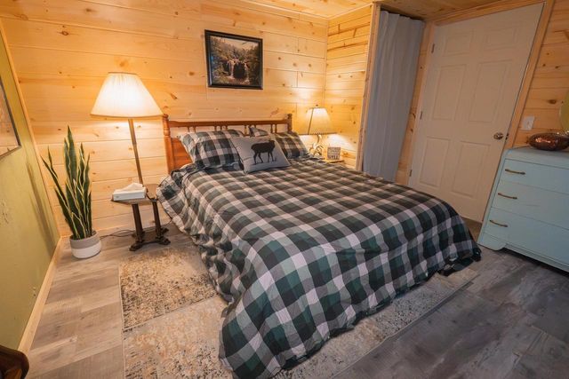 1148 Dakota Avenue, Friendship, WI 53934