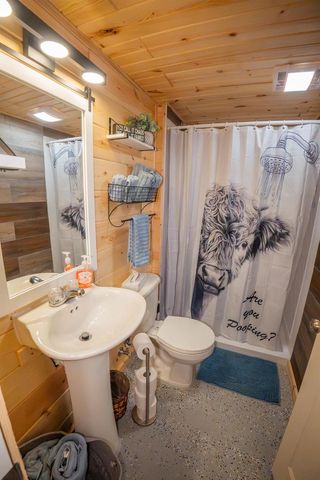 1148 Dakota Avenue, Friendship, WI 53934