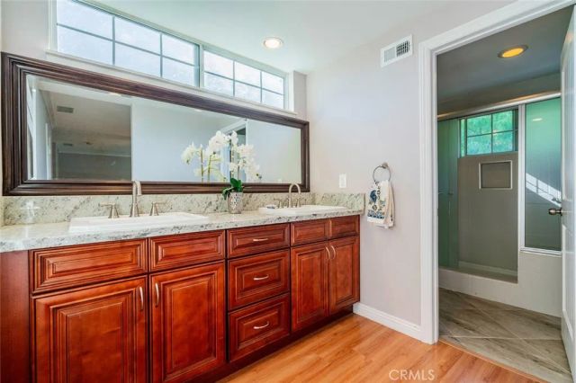 27061 Esward, Agoura Hills, CA 91301