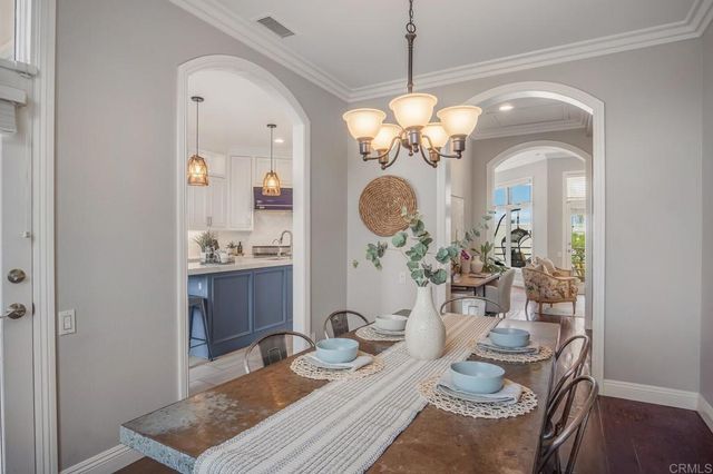 109 Rios Court, Solana Beach, CA 92075