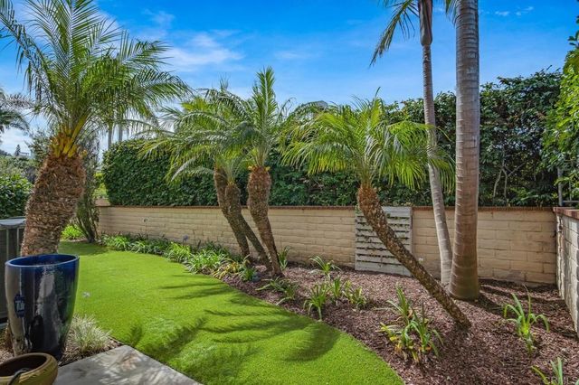 109 Rios Court, Solana Beach, CA 92075