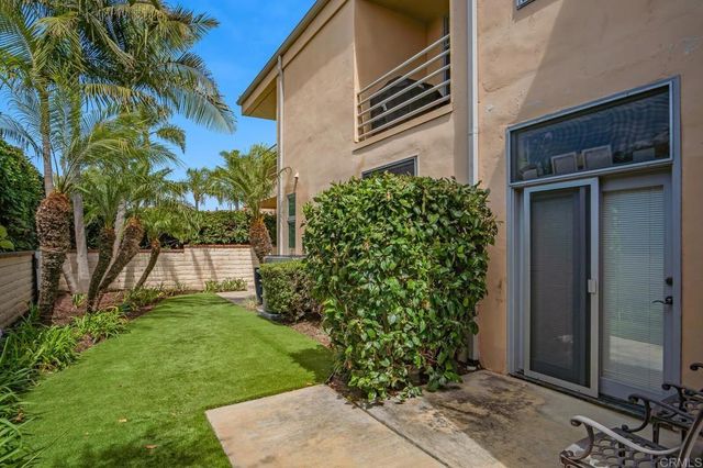 109 Rios Court, Solana Beach, CA 92075