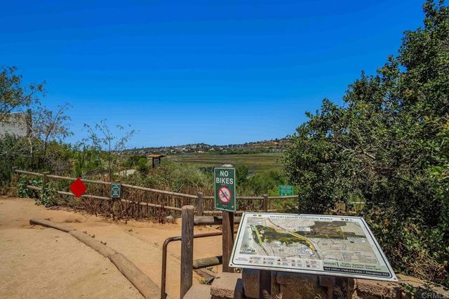 109 Rios Court, Solana Beach, CA 92075
