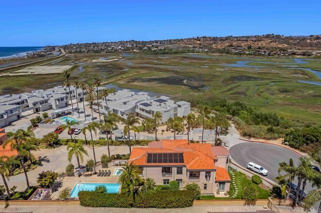 109 Rios Court, Solana Beach, CA 92075