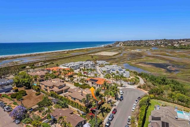 109 Rios Court, Solana Beach, CA 92075