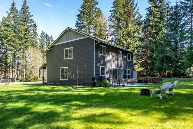 3057 SE Spring Creek Road, Port Orchard, WA 98367