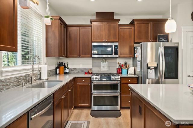 3057 SE Spring Creek Road, Port Orchard, WA 98367