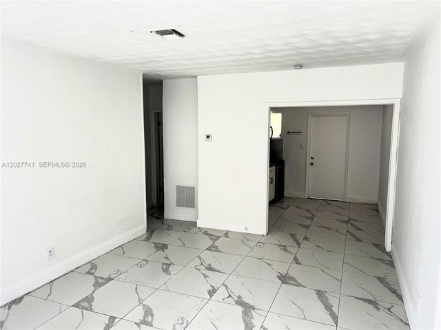 2226 Cody St, Hollywood, FL 33020