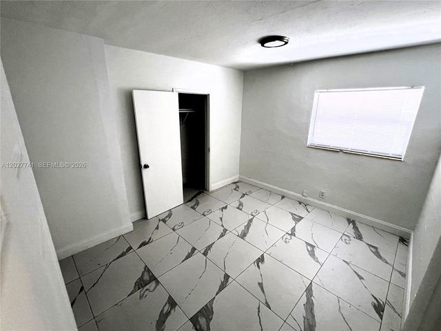 2226 Cody St, Hollywood, FL 33020