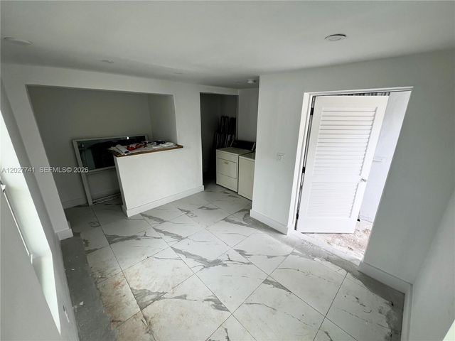 2226 Cody St, Hollywood, FL 33020