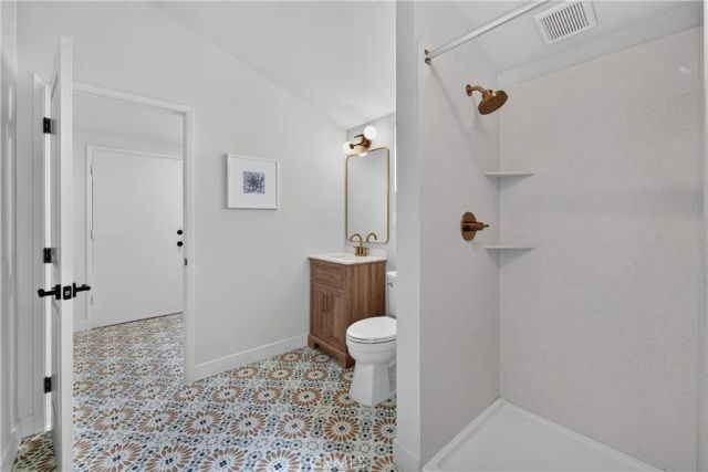 1028 S Sunkist, West Covina, CA 91790