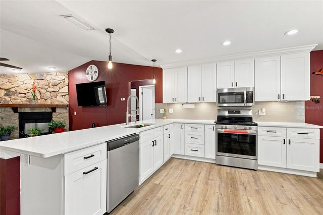 5016 SWALLOW DRIVE, Land O Lakes, FL 34639