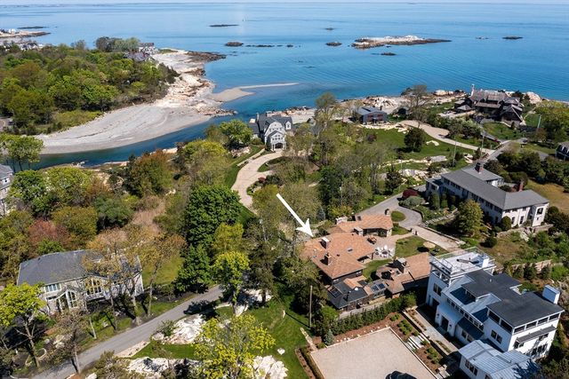19 Hobart Lane, Cohasset, MA 02025