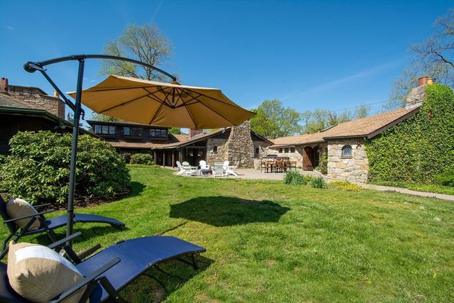 19 Hobart Lane, Cohasset, MA 02025