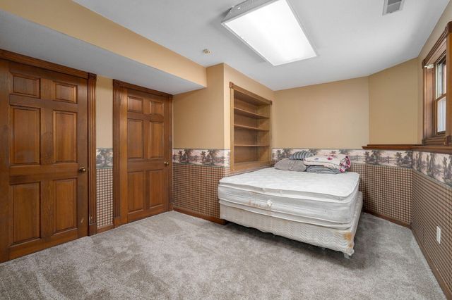 4967 S Buckingham Lane, Springfield, MO 65810