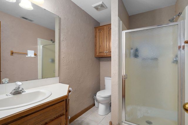 4967 S Buckingham Lane, Springfield, MO 65810
