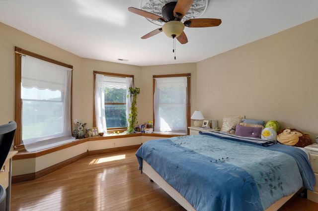 4967 S Buckingham Lane, Springfield, MO 65810