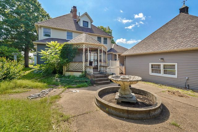 4967 S Buckingham Lane, Springfield, MO 65810