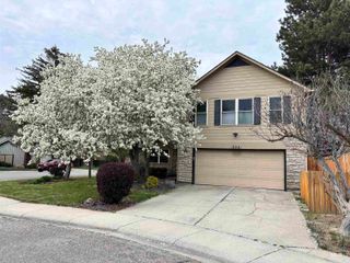 352 W Greensboro Ct, Boise, ID 83706