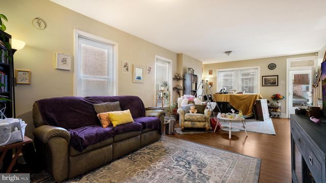 372 RIPKA ST, Philadelphia, PA 19128