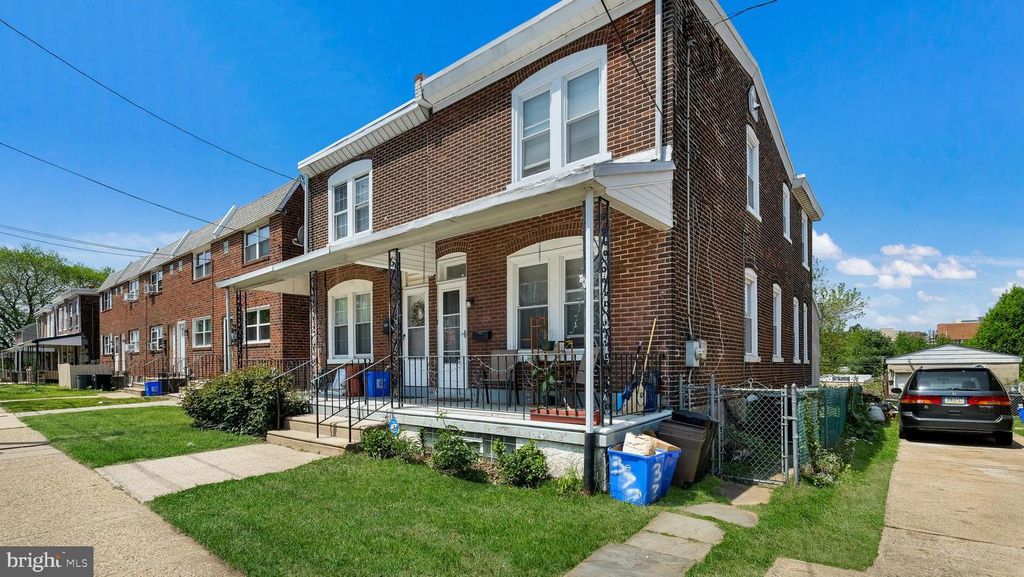 372 RIPKA ST, Philadelphia, PA 19128