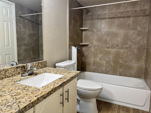 14777 Wunderlich Drive 103, Houston, TX 77069