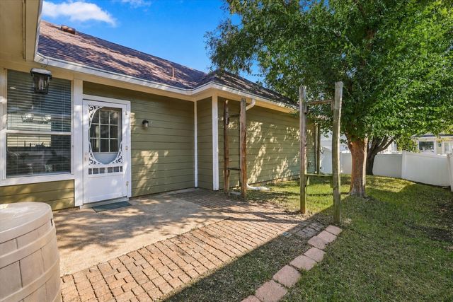 9904 Concord Drive, Providence Village, TX 76227