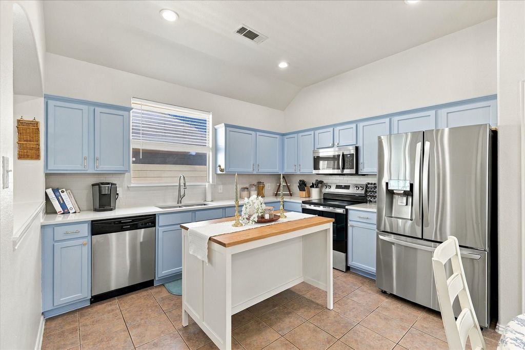 9904 Concord Drive, Providence Village, TX 76227 — photo 3