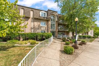 211 Swan Drive, Dyer, IN 46311