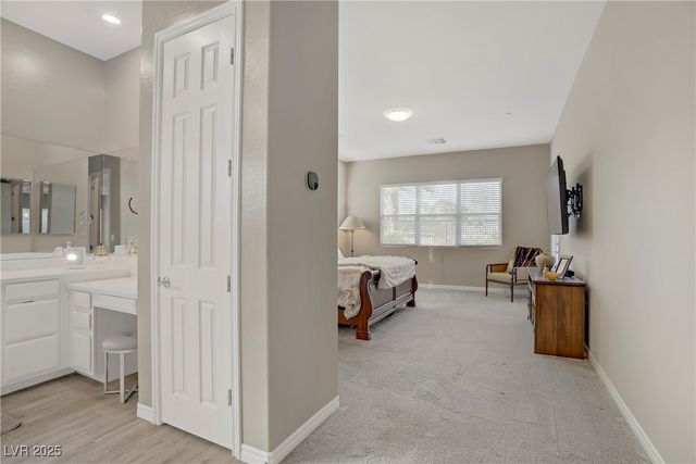 8 Reflection Cove Drive, Henderson, NV 89011