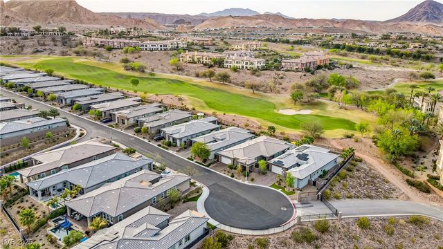 8 Reflection Cove Drive, Henderson, NV 89011