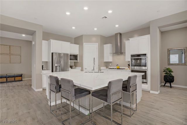 8 Reflection Cove Drive, Henderson, NV 89011