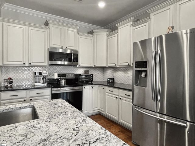 313 Sedgebrook Drive, Simpsonville, SC 29681