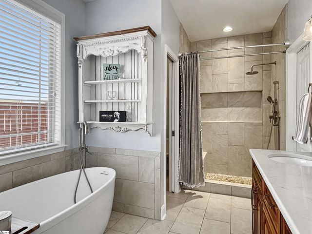 313 Sedgebrook Drive, Simpsonville, SC 29681