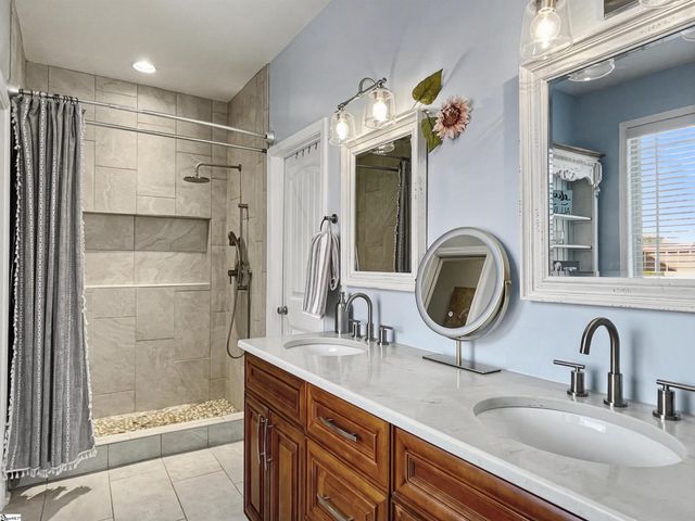 313 Sedgebrook Drive, Simpsonville, SC 29681