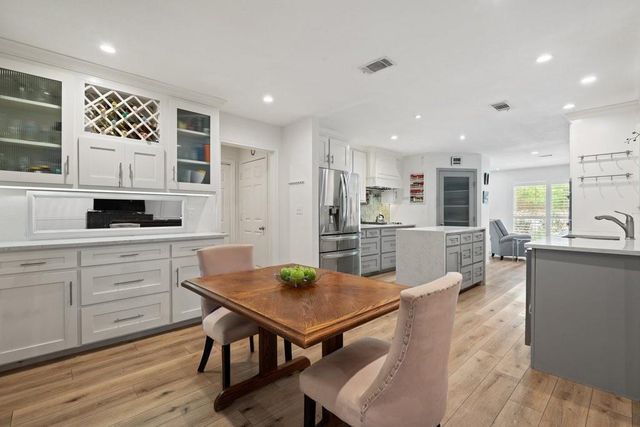 1709 Crested Butte DR, Austin, TX 78746