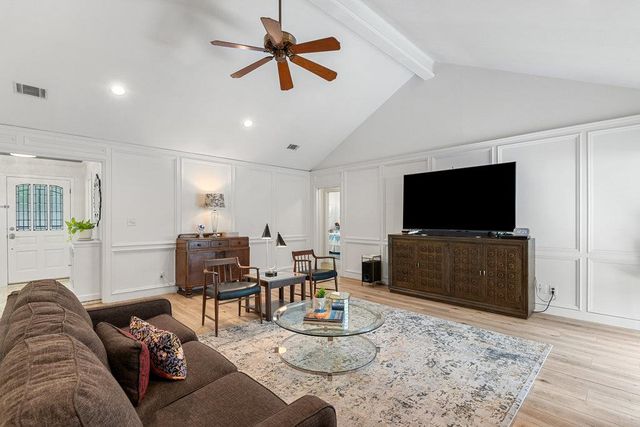 1709 Crested Butte DR, Austin, TX 78746