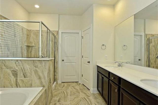 15821 Cinca Terra DR, Bee Cave, TX 78738