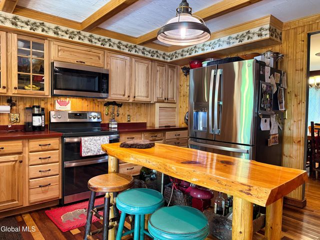 5-7 Parkview Avenue, Queensbury, NY 12804
