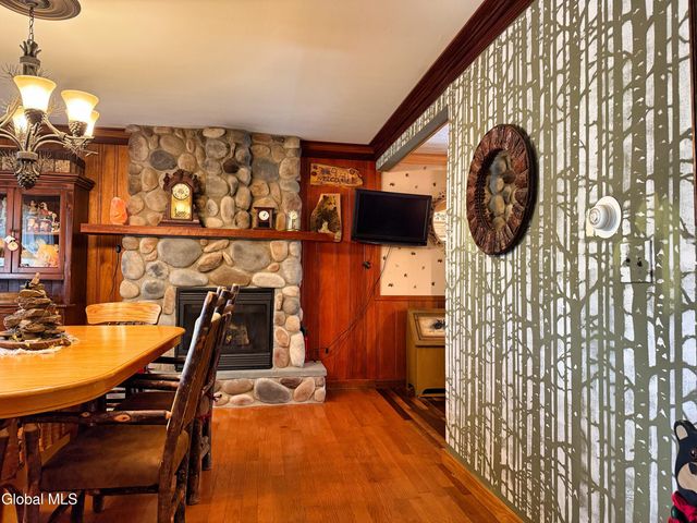 5-7 Parkview Avenue, Queensbury, NY 12804
