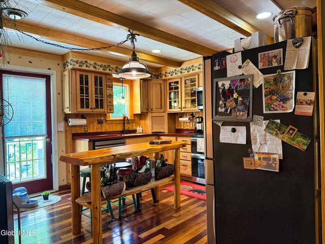 5-7 Parkview Avenue, Queensbury, NY 12804