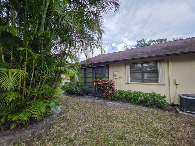 103 Rose Bay Court, Royal Palm Beach, FL 33411