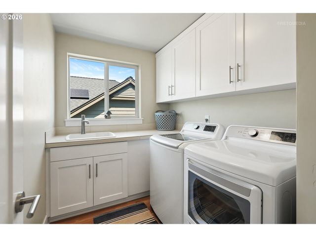 4463 Se 62ND Ave, Hillsboro, OR 97123