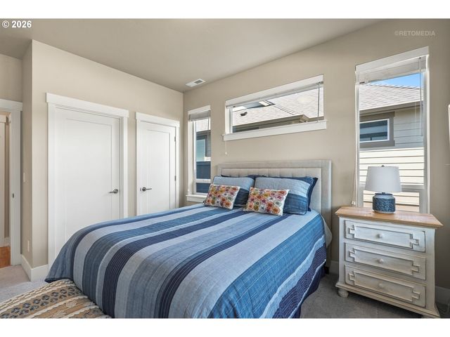 4463 Se 62ND Ave, Hillsboro, OR 97123