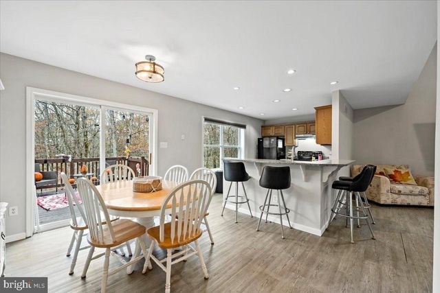 219 MOUNTAIN VIEW, Jim Thorpe, PA 18229