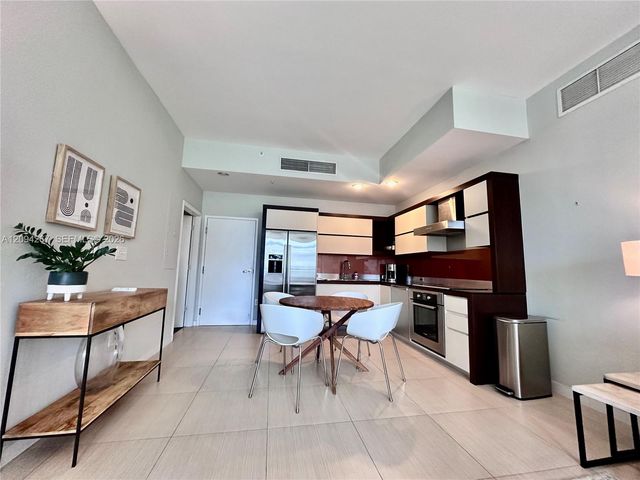 2100 Park Avenue 310, Miami Beach, FL 33139