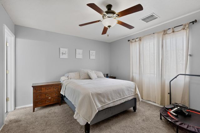 1219 Gem Court SW, Albuquerque, NM 87121