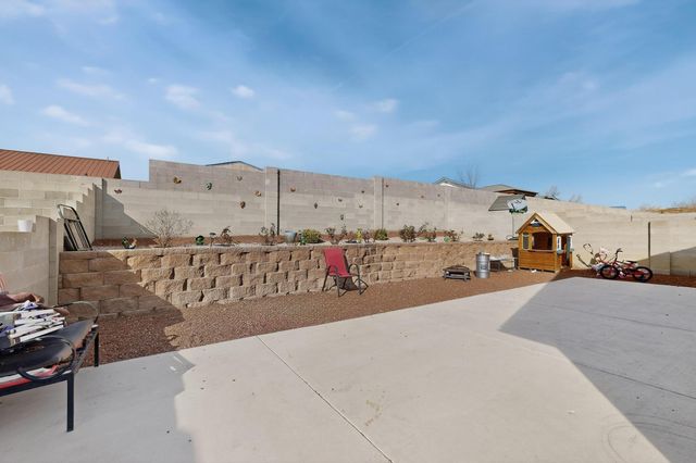 1219 Gem Court SW, Albuquerque, NM 87121