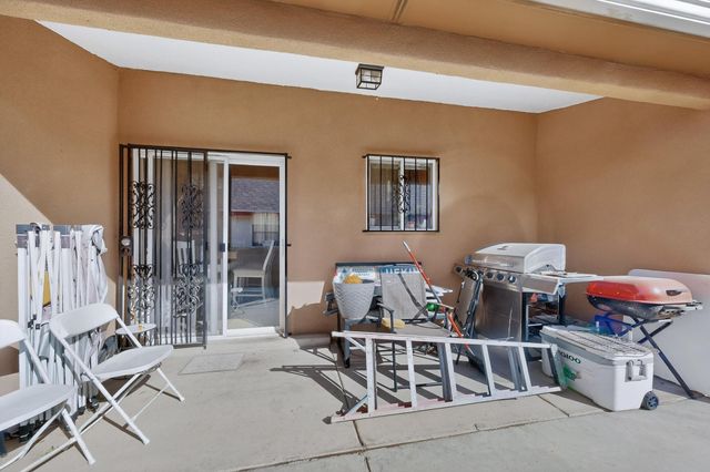 1219 Gem Court SW, Albuquerque, NM 87121