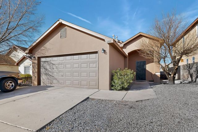 1219 Gem Court SW, Albuquerque, NM 87121